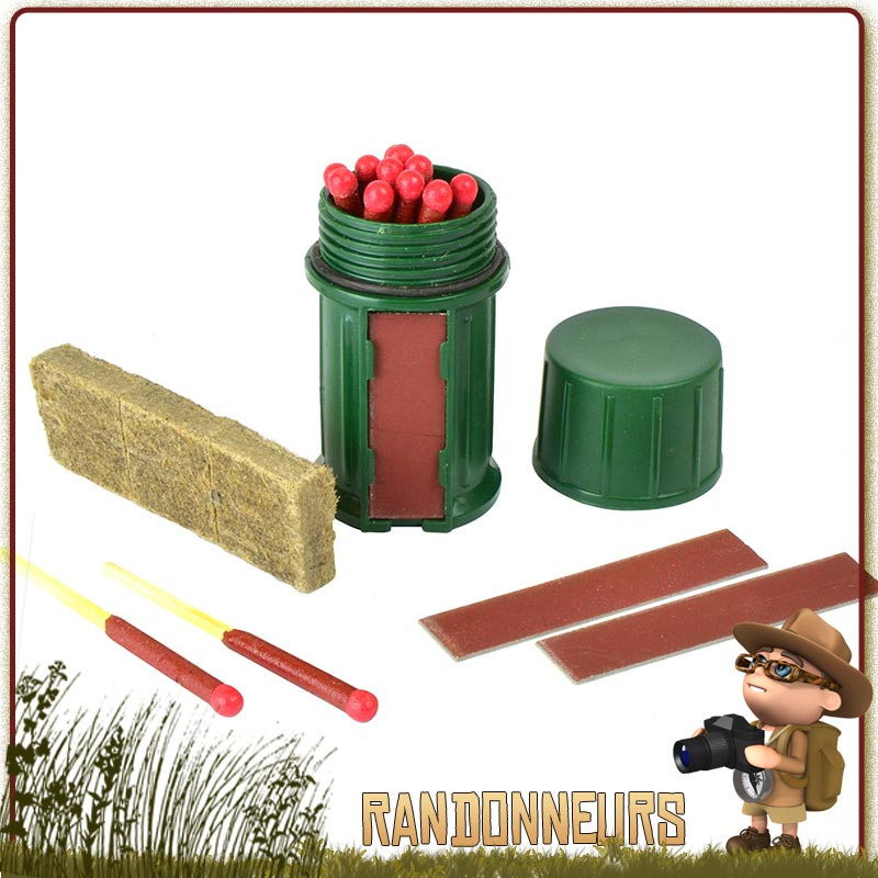 Boite de 12 allumettes tempête et 3 briquettes Sweetfire Uco Gear pour l'allumage d'un feu de camp bushcraft