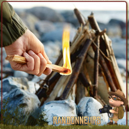Fire Lighting Kit de Light My Fire est un ensemble complet pour votre campement bushcraft survie nature