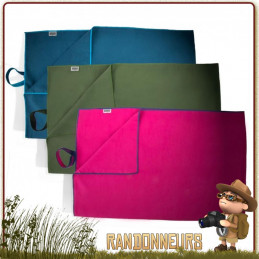 Serviette MicroFibres MEDIUM Bleue Highlander ultra légère 60 x 120 cm de camping randonnée